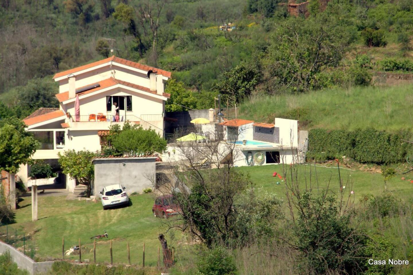 Retiro Na Natureza Casa Com Piscina Digueifel Luaran gambar